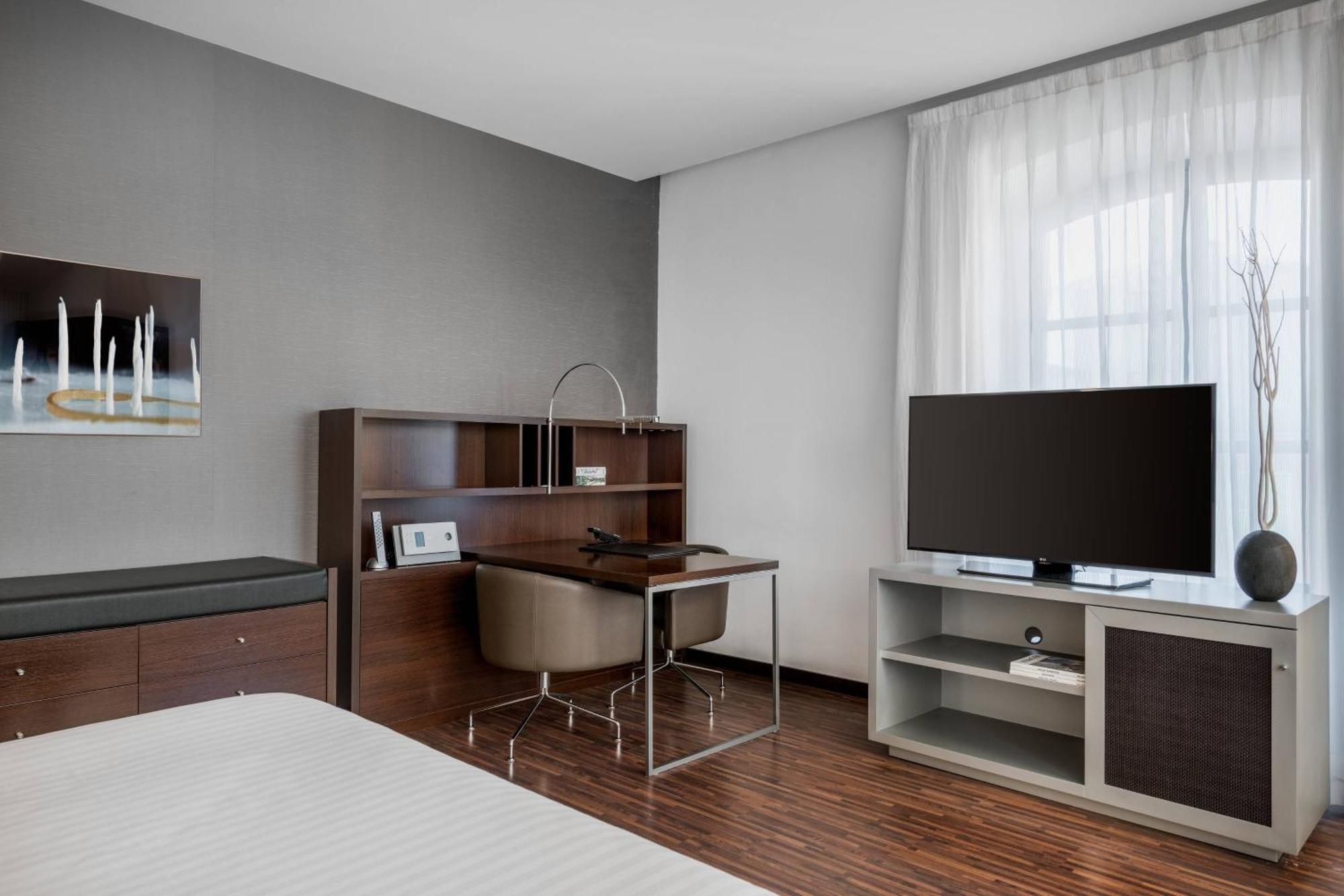 Ac Hotel Torino By Marriott Exterior foto